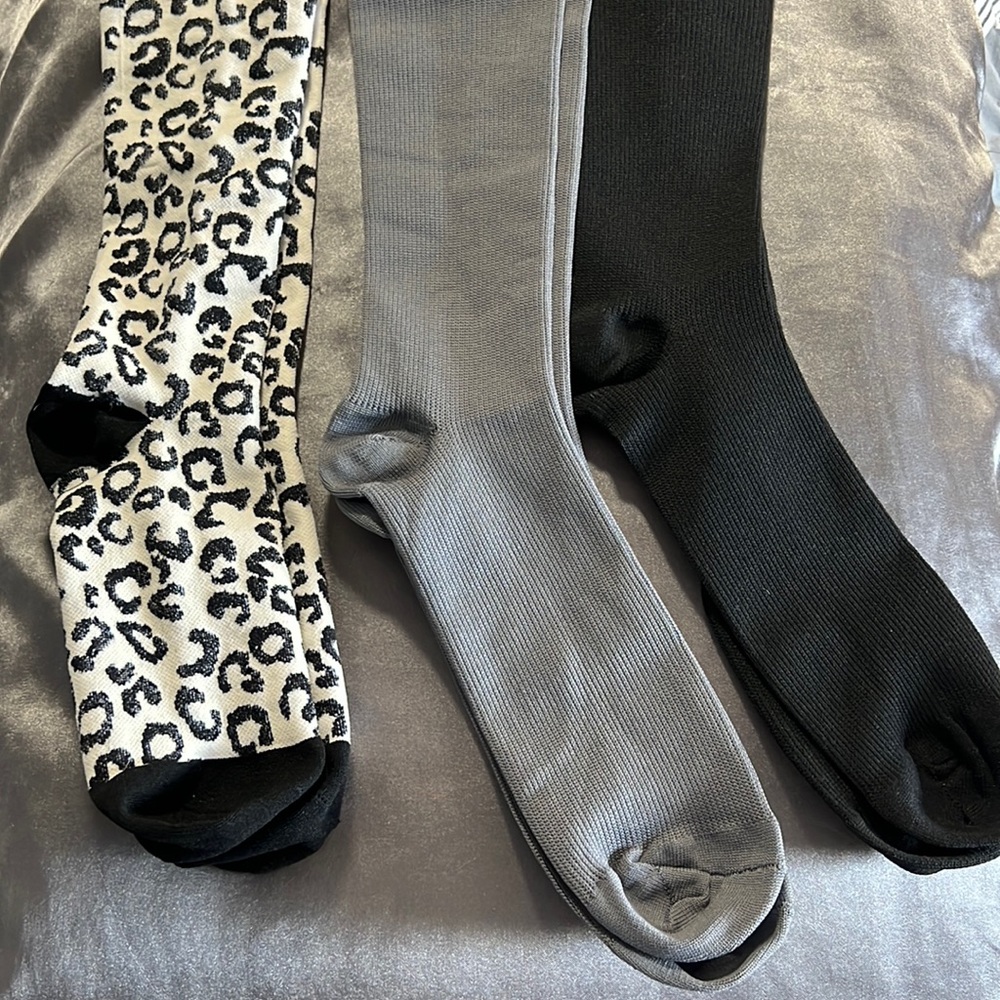 Compression Socks!! 3pairs